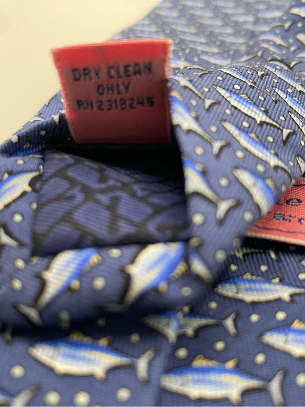 Vineyard Vines Silk Tie Blue & Yellow Fish Made in US - Handpicked by Shep & Ian